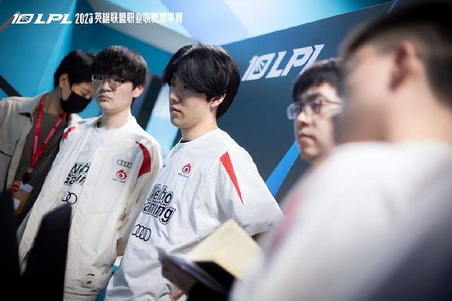 个赛季的休 个赛季的休