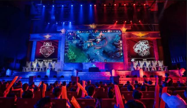 充满期待 充满期待