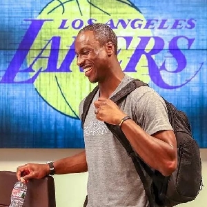 离守住主场 离守住主场